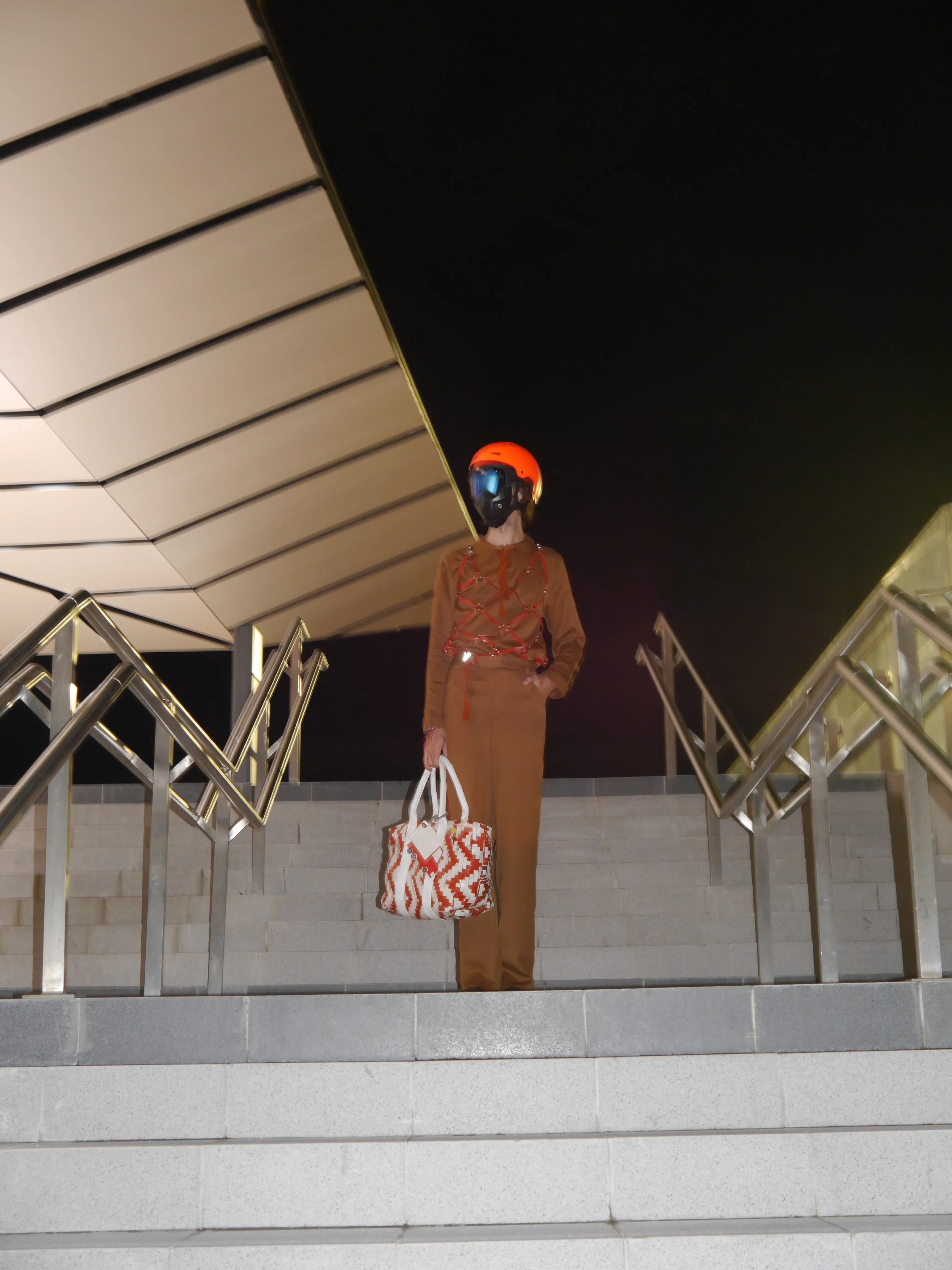 yesiknowthereisabdsmvibetothis 32